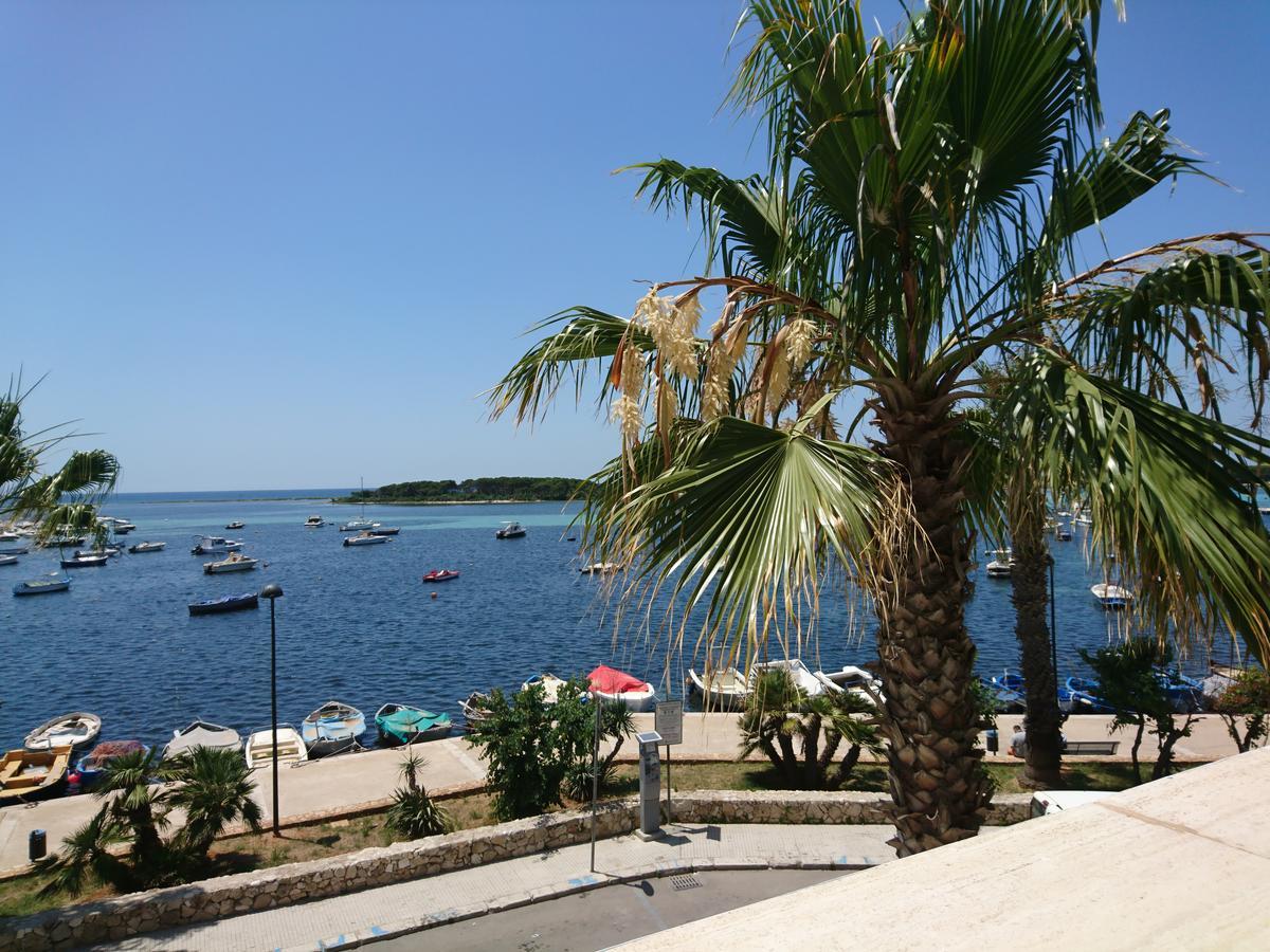 Hotel Il Riccio Порто Чезарео Екстериор снимка